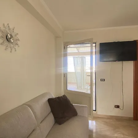 Casa Atena * 切里尼奥拉
